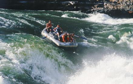 Quelle rivière est la Victoria Falls? Données, chiffres, statistiques et comparaison précis