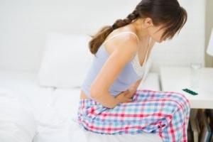 Endométriose interne: causes, symptômes et traitement